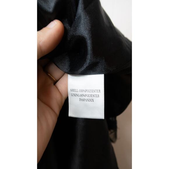 AMYLYNN Silver Austin Sequin Halter-Neck Midi Dress SIZE MEDIUM - Picture 11 of 11